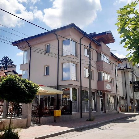 Kesta Za Gosti Stefi Hotel Samokov Luaran gambar